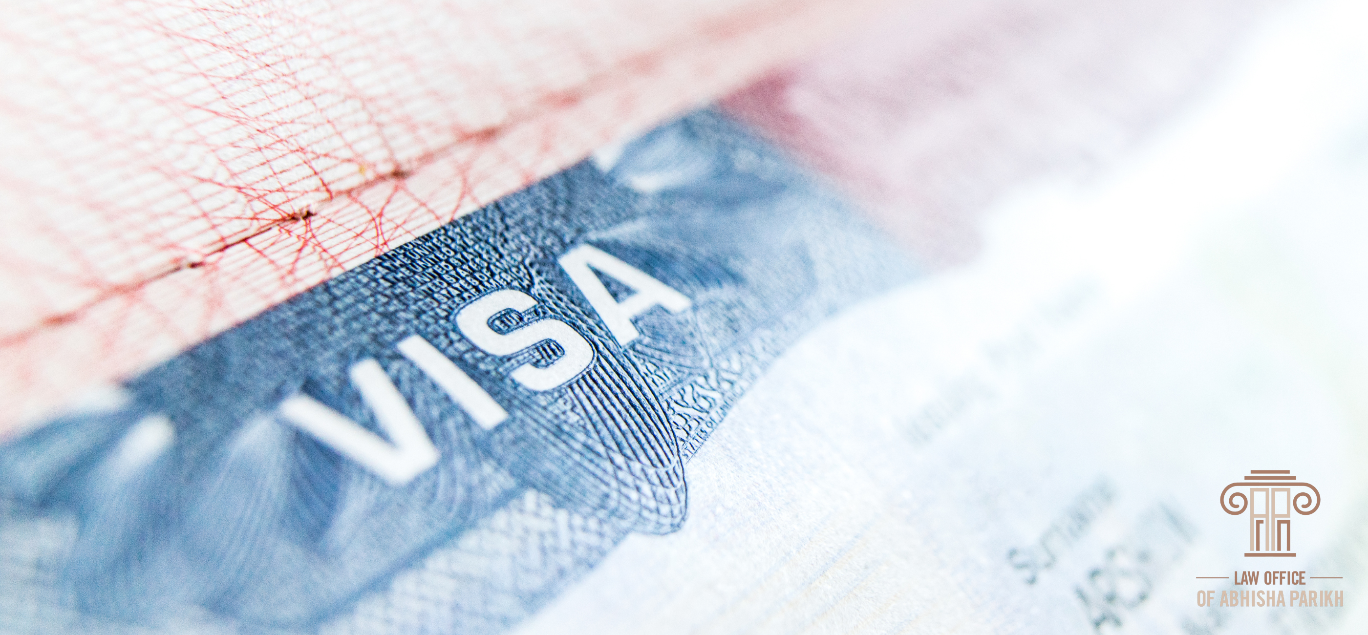 Your Essential Guide to Immigrating to the US 5 Key Considerations - Blog Cover New